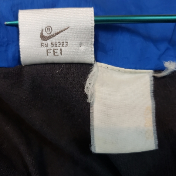 Vintage Nike Jacket Size Medium Windbreaker Jacket Full Zip Up Lined Activewear - Picture 10 of 11
